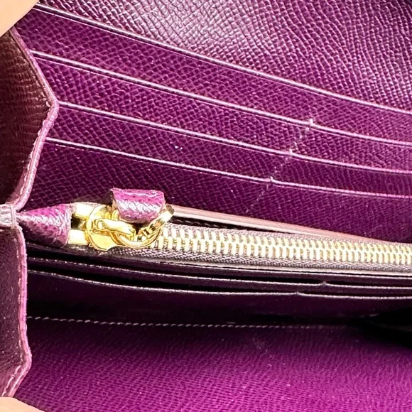 SALVATORE FERRAGAMO GANCINI CONTINENTAL WALLET - Picture 6 of 10